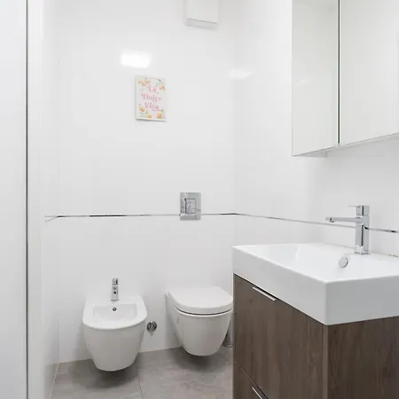 Maison Giulia - With Swimming Pool Access شقة